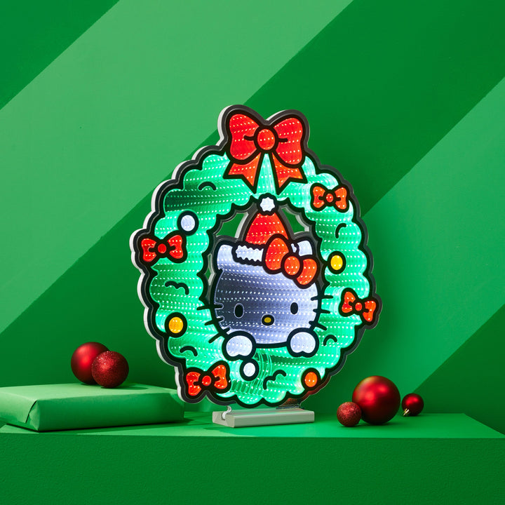 Hello Kitty Wreath Ekkolight 20”H