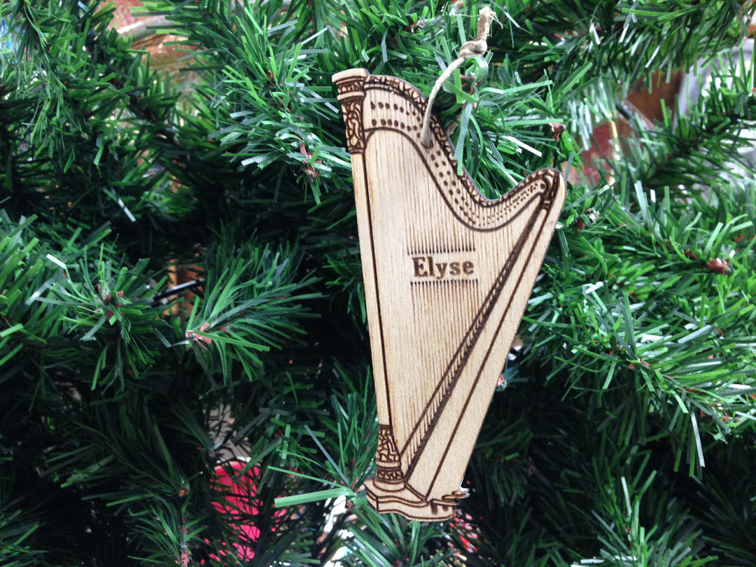 Harp, handcrafted Christmas gift, Grande Place, Lancaster County PA