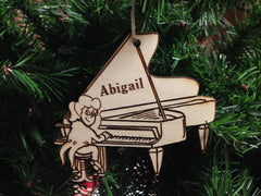 Pianist 3