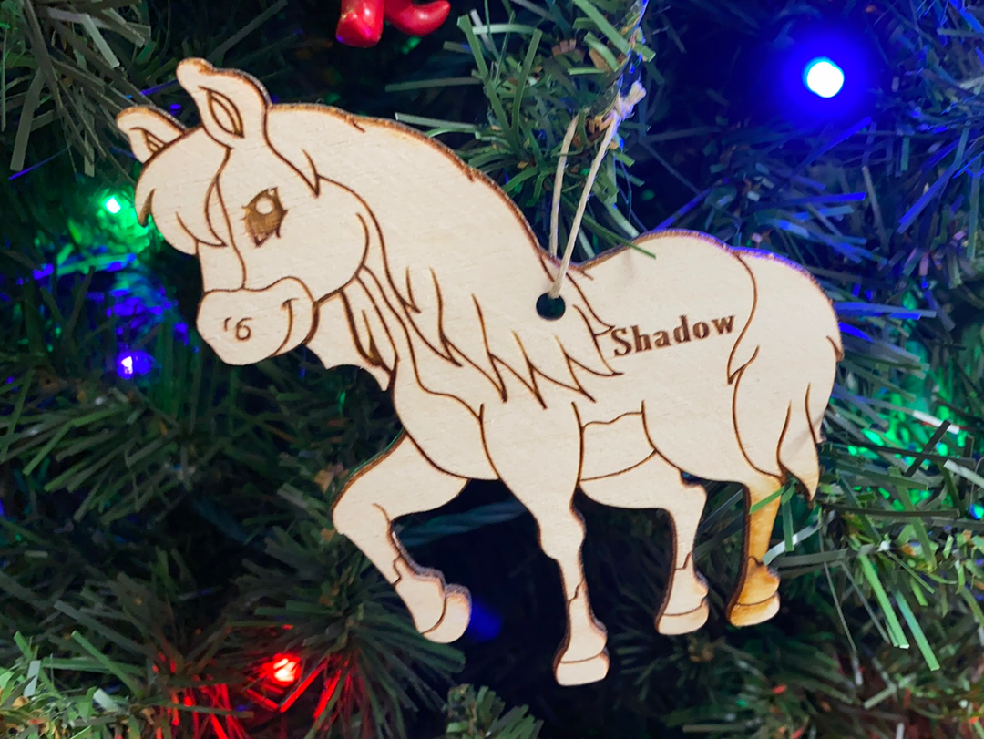 Horse, handcrafted Christmas gift, Grande Place, Lancaster County PA