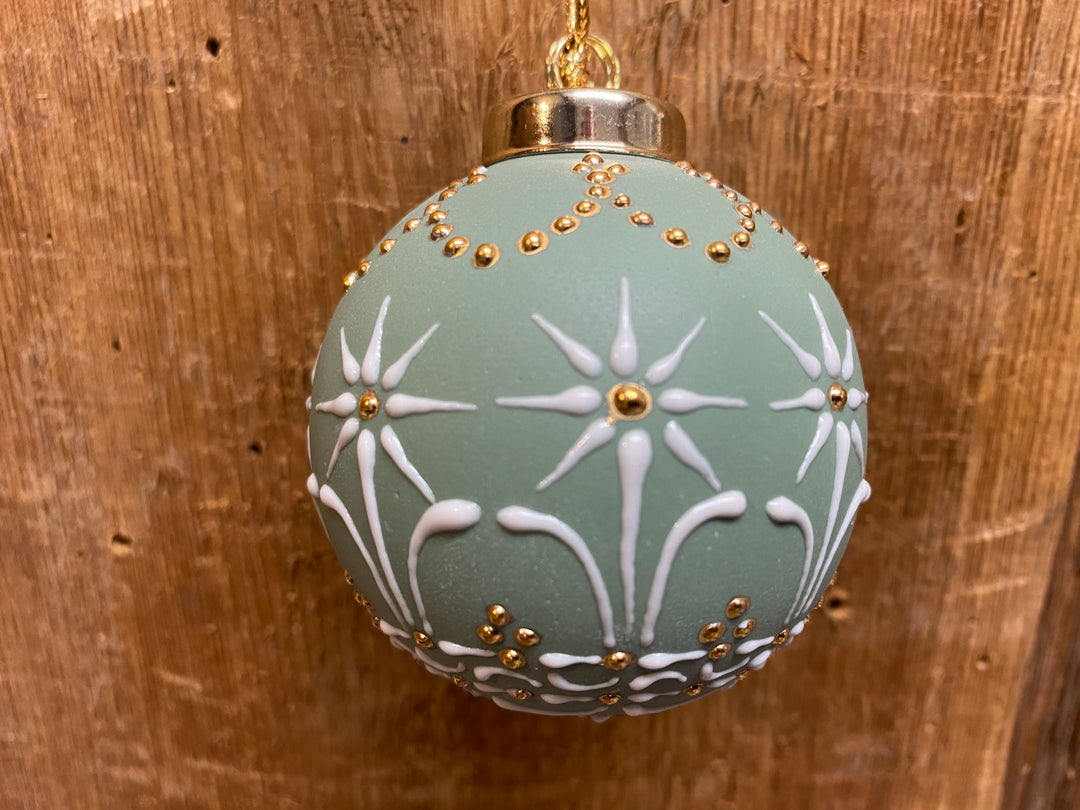 Victorian Green and Gold Porcelain Ornament